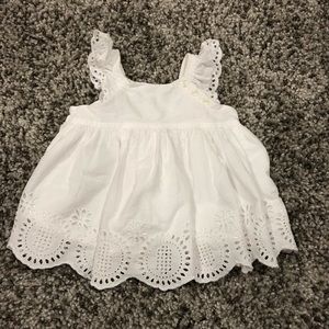 Baby GAP Eyelet Top: 6-12M